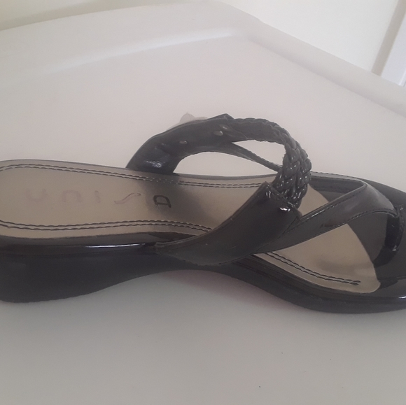 Unisa - Picture 3 of 3